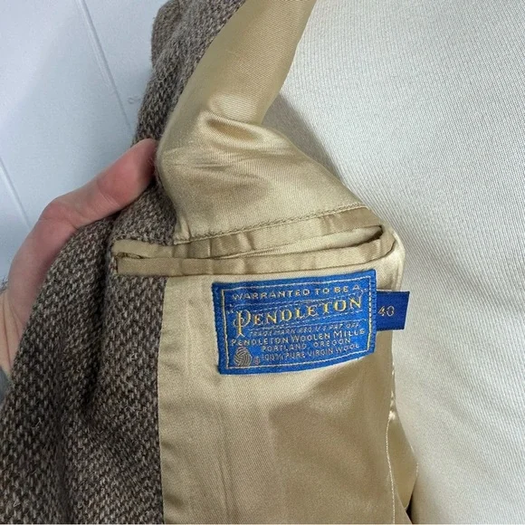 Classic Brown Tweed Men's Blazer - Picture 4 of 12